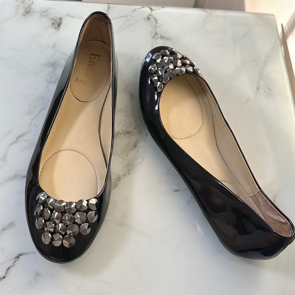 ENZO Angiolini Black Patten Leather Flats with Stones Size 10